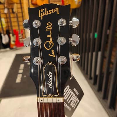 Gibson Les Paul Studio 2015 - Wine Red image 8
