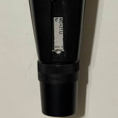 Vintage Sennheiser MD 421-U Cardioid Dynamic Microphone with original mic clip image 17