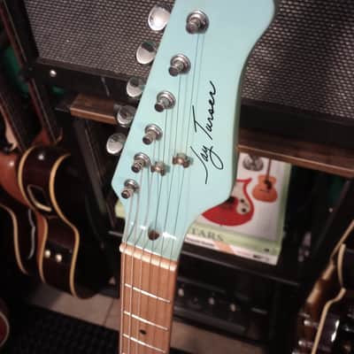 Jay Turser Surfmaster *PRO SETUP & SHIELDED*2000s - Powder Blue image 2