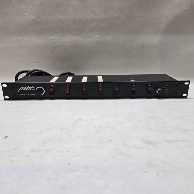 MBT PC800 Rack Mount Power Distribution image 1