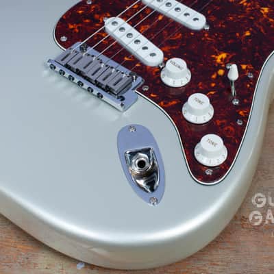 2004 Fender USA American Standard Stratocaster Shoreline Silver Tortoiseshell - Custom Shop pickups image 23