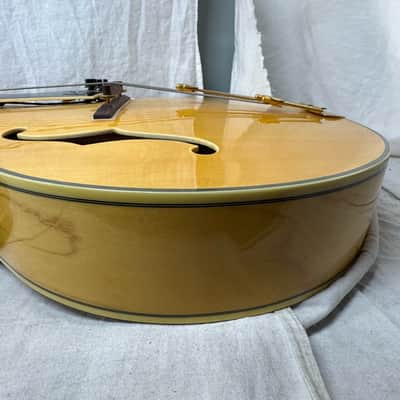 Epiphone Emperor Regent Archtop Hollowbody Guitar 2011 image 20