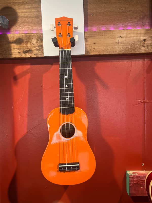 Crossroads Ukulele -Soprano 2024 - Orange image 1