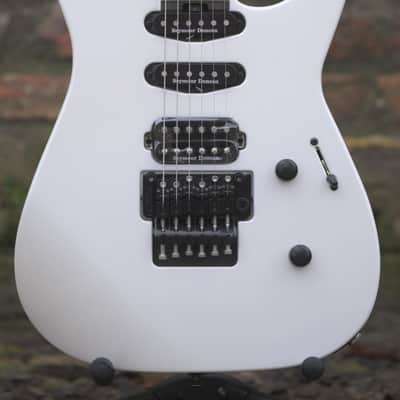Jackson American Series Soloist™ SL3 - Platinum Pearl image 1