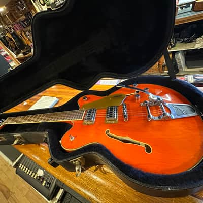 Gretsch G5622T Electromatic Center Block Double Cutaway with Bigsby, Laurel Fretboard 2019 - Present - Orange Stain image 10
