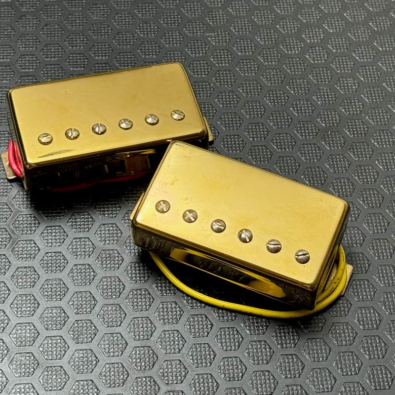 2000s Epiphone Humbuckers Gold