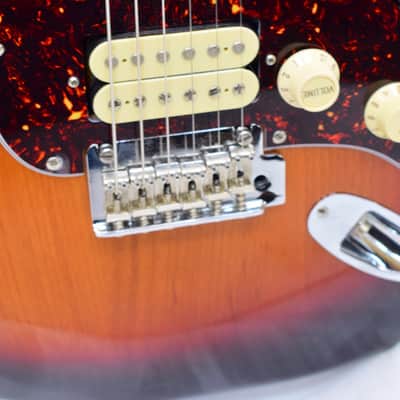 2020 Fender Deluxe Stratocaster HSS Electric Guitar, MIM, 3-Color Sunburst image 4
