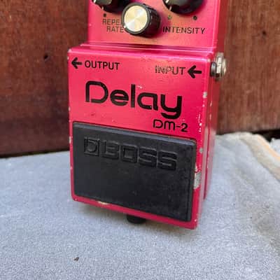 Boss DM-2 Delay Pedal | Reverb