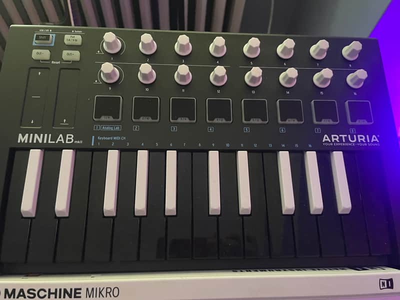 Arturia Minilab MKII MK2 Inverted 25-Key MIDI Controller Keyboard