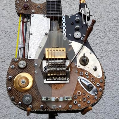 Sixstringsninelives Guitardesign Steampunk I Strat-Style 2019 Custom Colour image 1