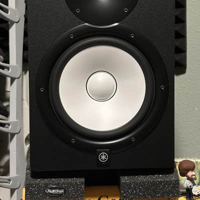 Yamaha HS8 Powered Studio Monitor (Pair) 2015 - Present - Black image 3