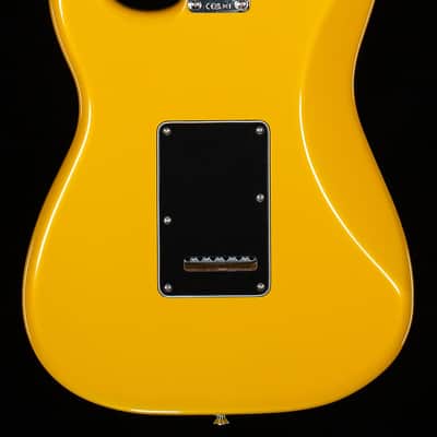 Fender Player II Modified Stratocaster Maple Fingerboard Sunshine Yellow (268) image 4