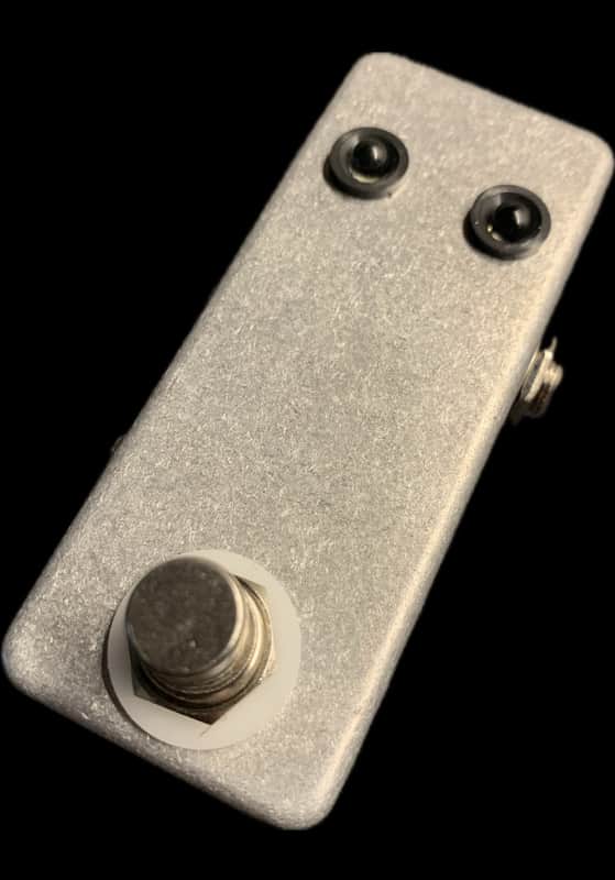 Loop-Master Pedals Mini A/B Box Pedal – True Bypass Signal Splitter for Amps & Effects, USA Made, In Stock image 1