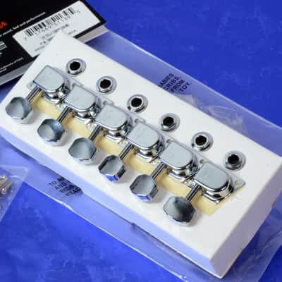 Fender Left Hand Guitar Tuners, '70's F Tuners LH Lefty, 0990822102 image 2