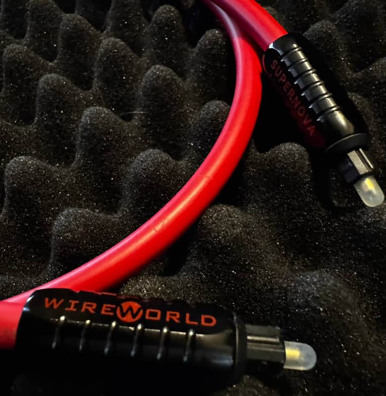 Wireworld SuperNova Toslink Glass Optical i 2021 - Red (TOSLINK/ADAT) image 1