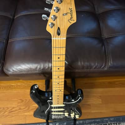 Fender Player Stratocaster special edition Electric Guitar image 4