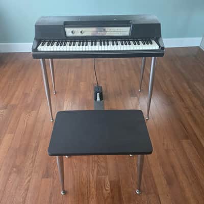Wurlitzer 200 64-Key Electric Piano 1968 - 1974 - Black Bild 1