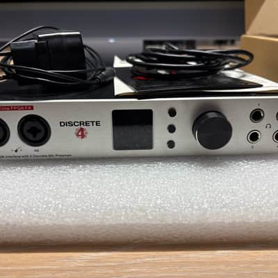Antelope Audio Discrete 4 Synergy Core Thunderbolt / USB Audio Interface with Onboard DSP 2019 - Present - Silver image 2