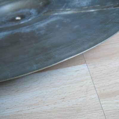 22" Vintage Avedis Zildjian Flat Top or "Cow Bell" Ride Cymbal 3210g image 6