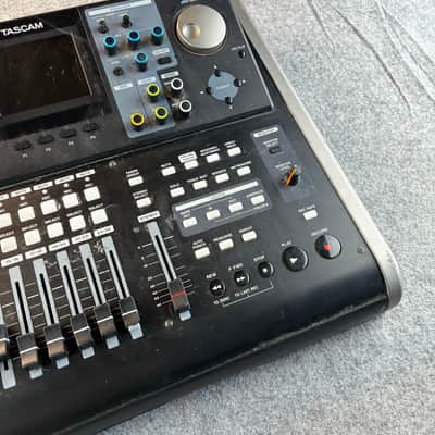 TASCAM DP-24SD 24-track Digital Portastudio 2015 - Present - Black image 3