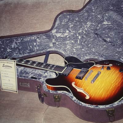 Eastman  T59/V SB Antique Varnish Sunburst Semi-Hollowbody Electric Guitar image 24