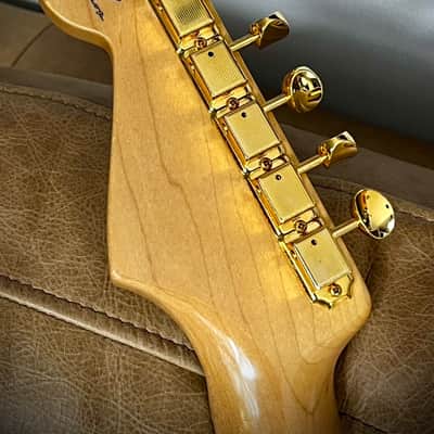 RARE 2001 Fender Custom Shop 1956 reissue stratocaster | NOS White Blonde, Original Fender G&G Hardcase and paper image 21