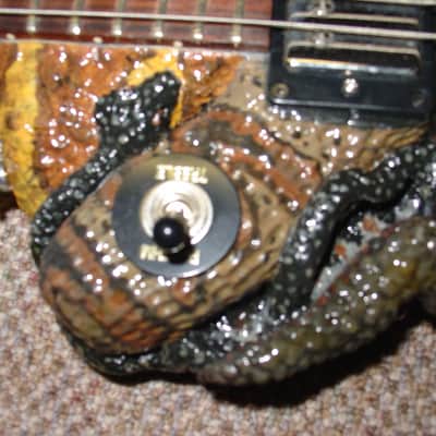 Gibson 2004 Les Paul carved guitar WOW must see ! image 8