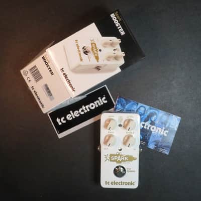 TC Electronic Spark Booster 2012 - Present - White image 2