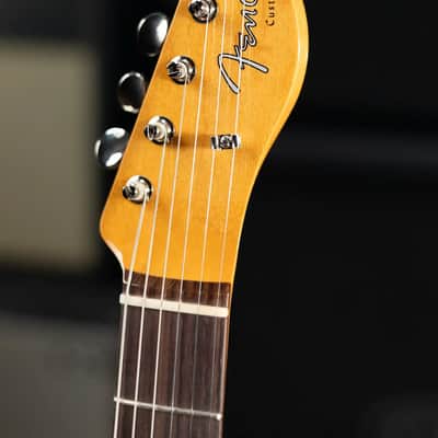 Fender Limited Edition Vintera III Early '60s Custom Telecaster Electric Guitar - 3-Color Sunburst with Gig Bag image 5