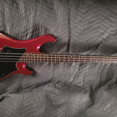 Gibson Victory Standard Bass 1981 - Candy Apple Red with OHSC image 2