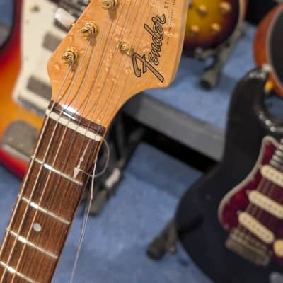 Fender Custom Shop Limited Edition 75th Anniversary Stratocaster Diamond White Pear 2021 - Diamond Pearl image 4