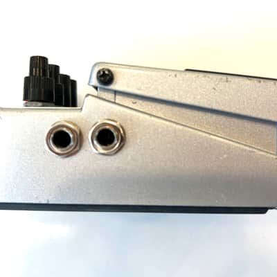 Boss SYB-3 Bass Synthesizer Pedal – Vintage-Era Boss Bass Synth  Emerald Sound listing description image 5
