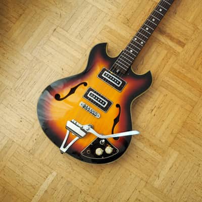 Video! Sakai (Teisco -ish) "Barney Kessel-style" Thinline ~1972 made in Japan - Pro Setup, Player Ready image 4