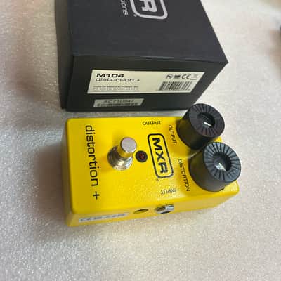 MXR M104 Distortion + image 3