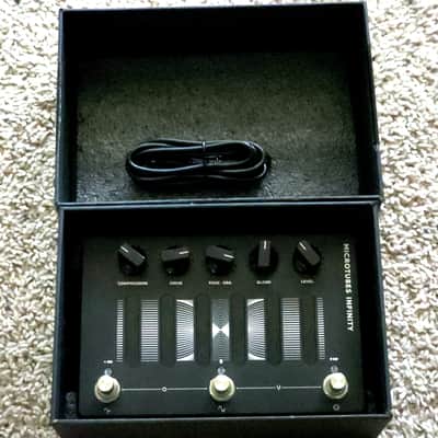 Darkglass Electronics Microtubes Infinity | Reverb