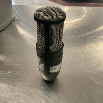 AKG P220 Large Diaphragm Cardioid Condenser Microphone 2010s - Black image 3