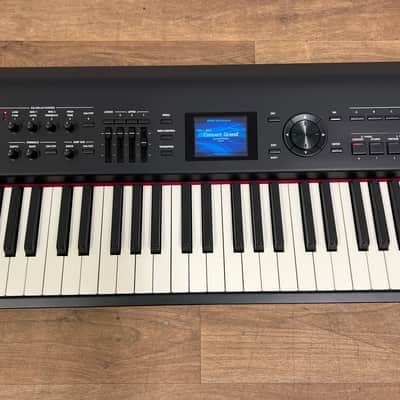 Roland RD800 Stage Piano; Serial No: Z0E3311 | Second Hand image 4