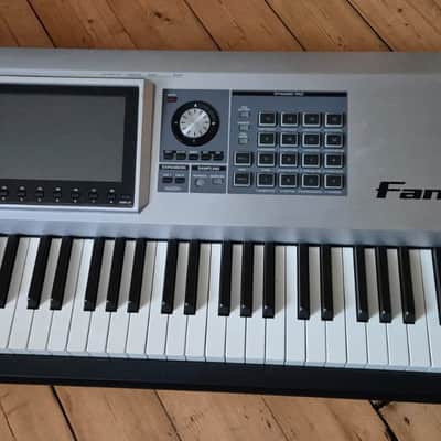 Roland Fantom G8 Workstation Synth Digi Piano image 13