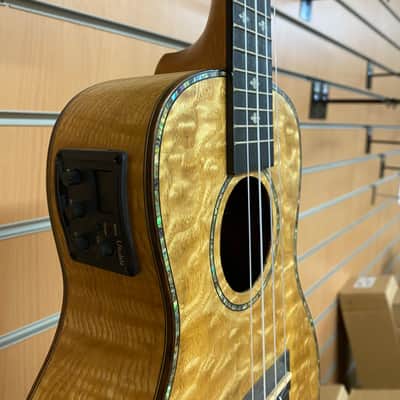 Blackwater YWU YQ24 EQ Quilted Ash Concert Ukulele image 3