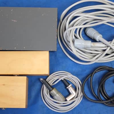 Gefell MV692 / UM70 vintage condenser microphone with original 691PSU and cables image 10