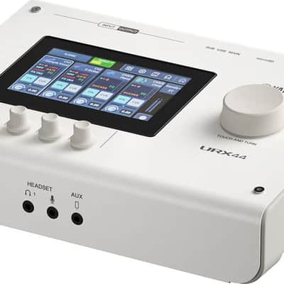 Yamaha URX44 USB-C Audio Interface, White image 3