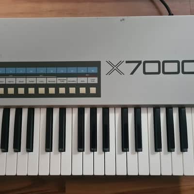 Akai X7000 Sampling Keyboard (GOTEK) 1980s - Silver image 5