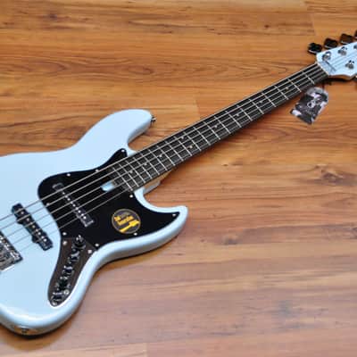 Sire Marcus Miller V3-2nd 5 - Sonic Blue image 3