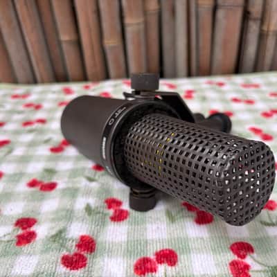 Vintage Shure SM7 image 5