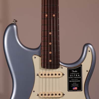 Fender American Ultra Luxe Vintage '60s Stratocaster - Rosewood Fingerboard, Ice Blue Metallic image 6