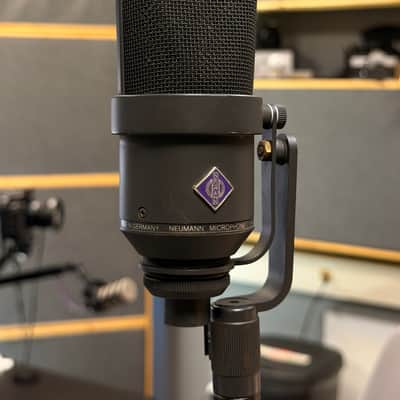 Neumann TLM 170i Purple Badge matt black image 1