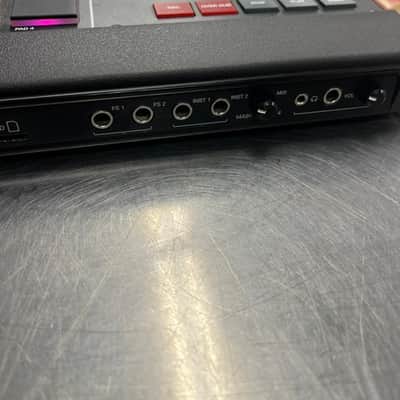 Akai MPC X Standalone Sampler / Sequencer 2017 - Present - Black image 6
