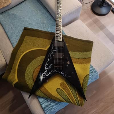 Jackson Custom Shop KV2 King V / Lightning Sky Graphic / Abalone Flame Inlays / Ebony Fretboard image 4