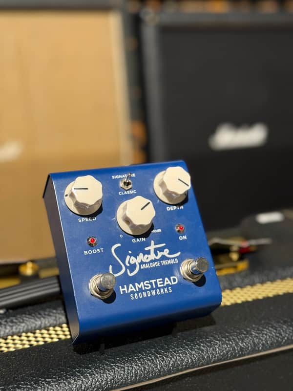 Hamstead Signature Analouge Tremolo - Blue image 1