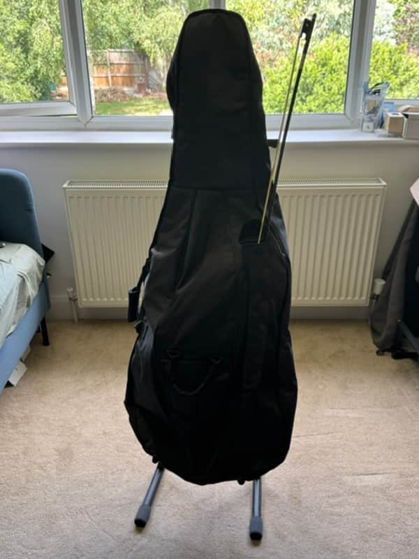 Yamaha SVC-100 Electric Cello imagen 1